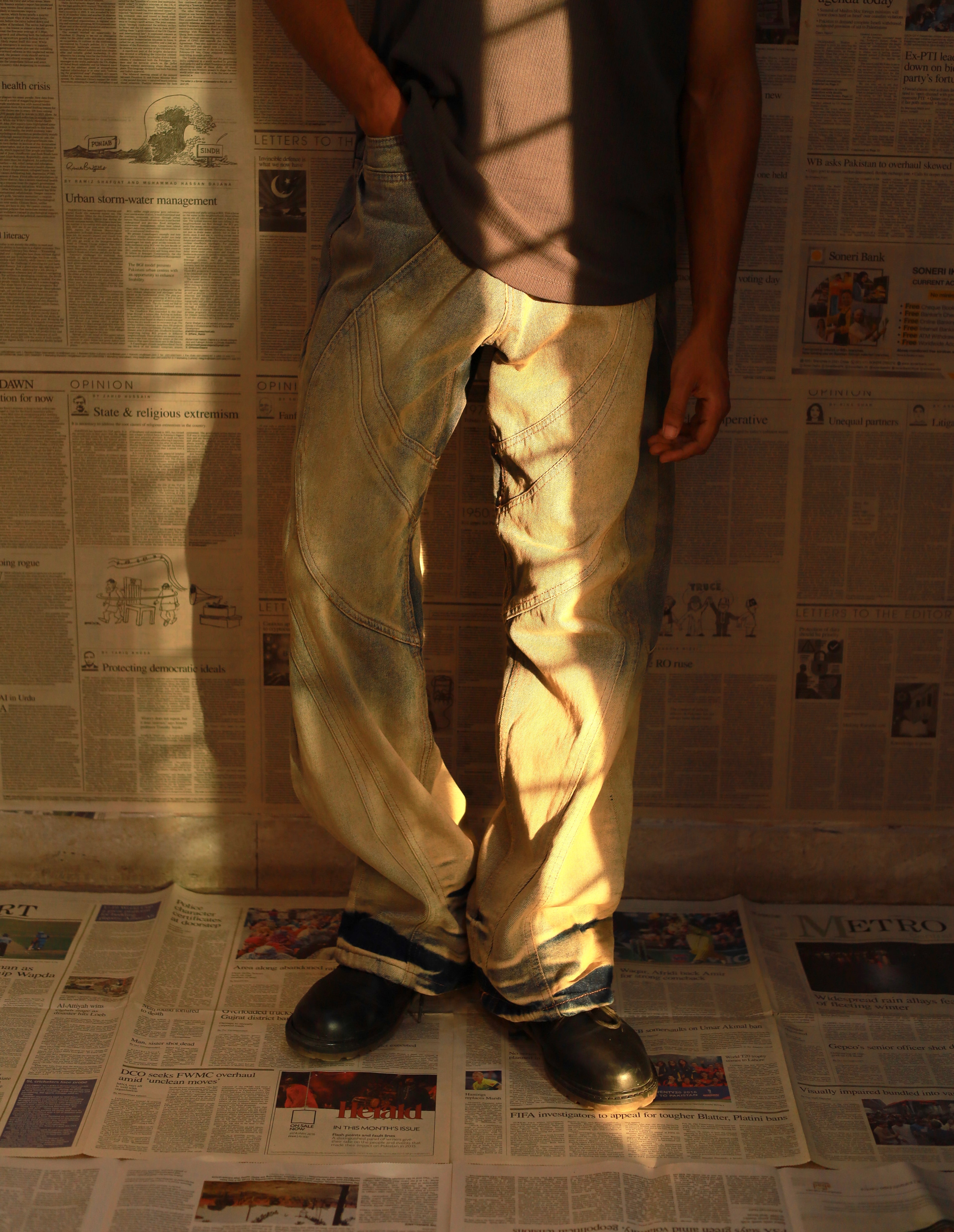 Favela Bootcut Jeans