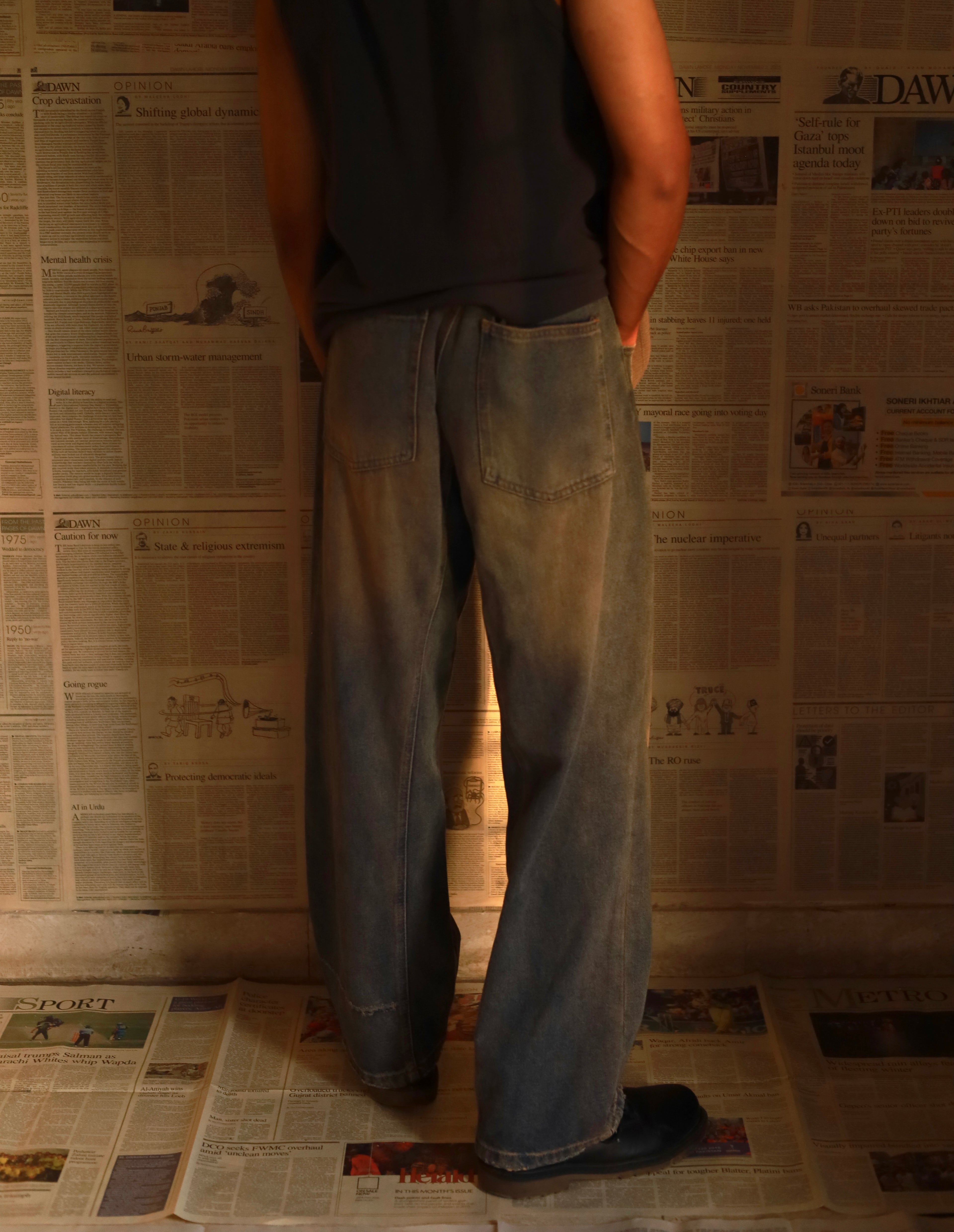 Loose And Baggy Jeans